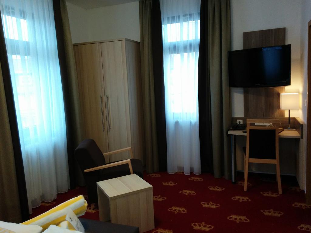 Wellness Hotel Garni Krone Baiersbronn Exterior foto