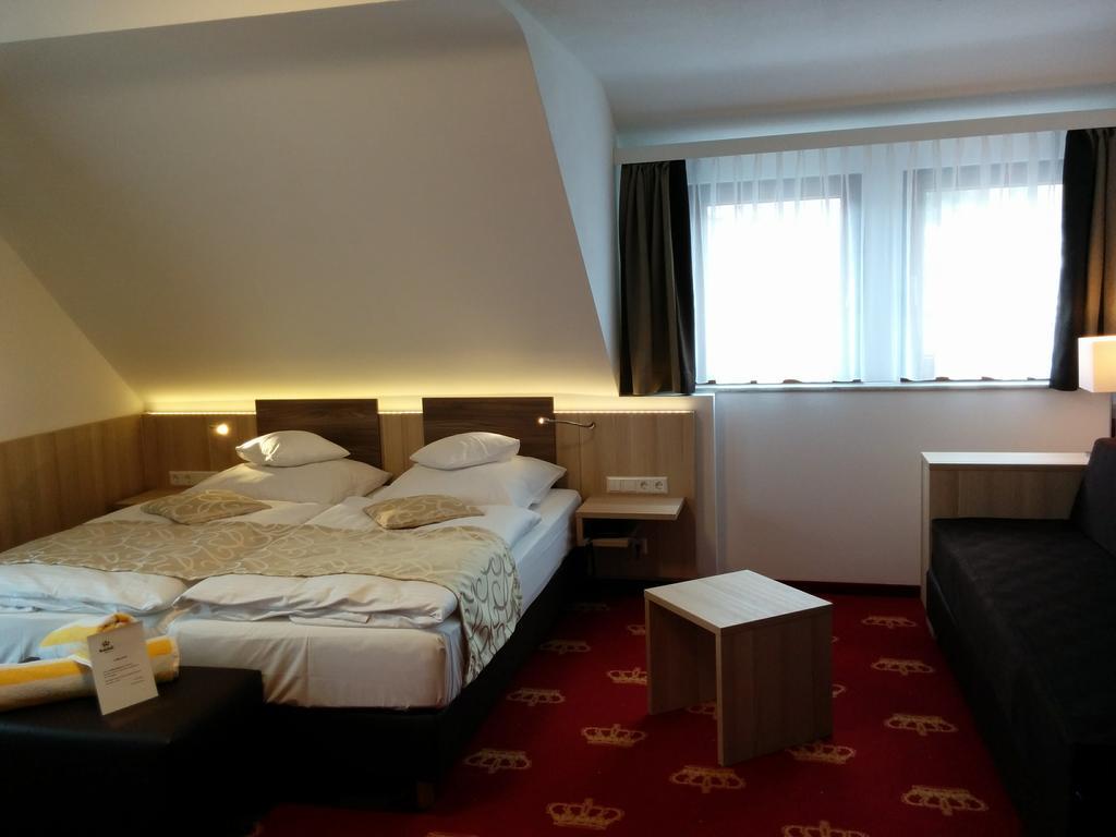 Wellness Hotel Garni Krone Baiersbronn Exterior foto